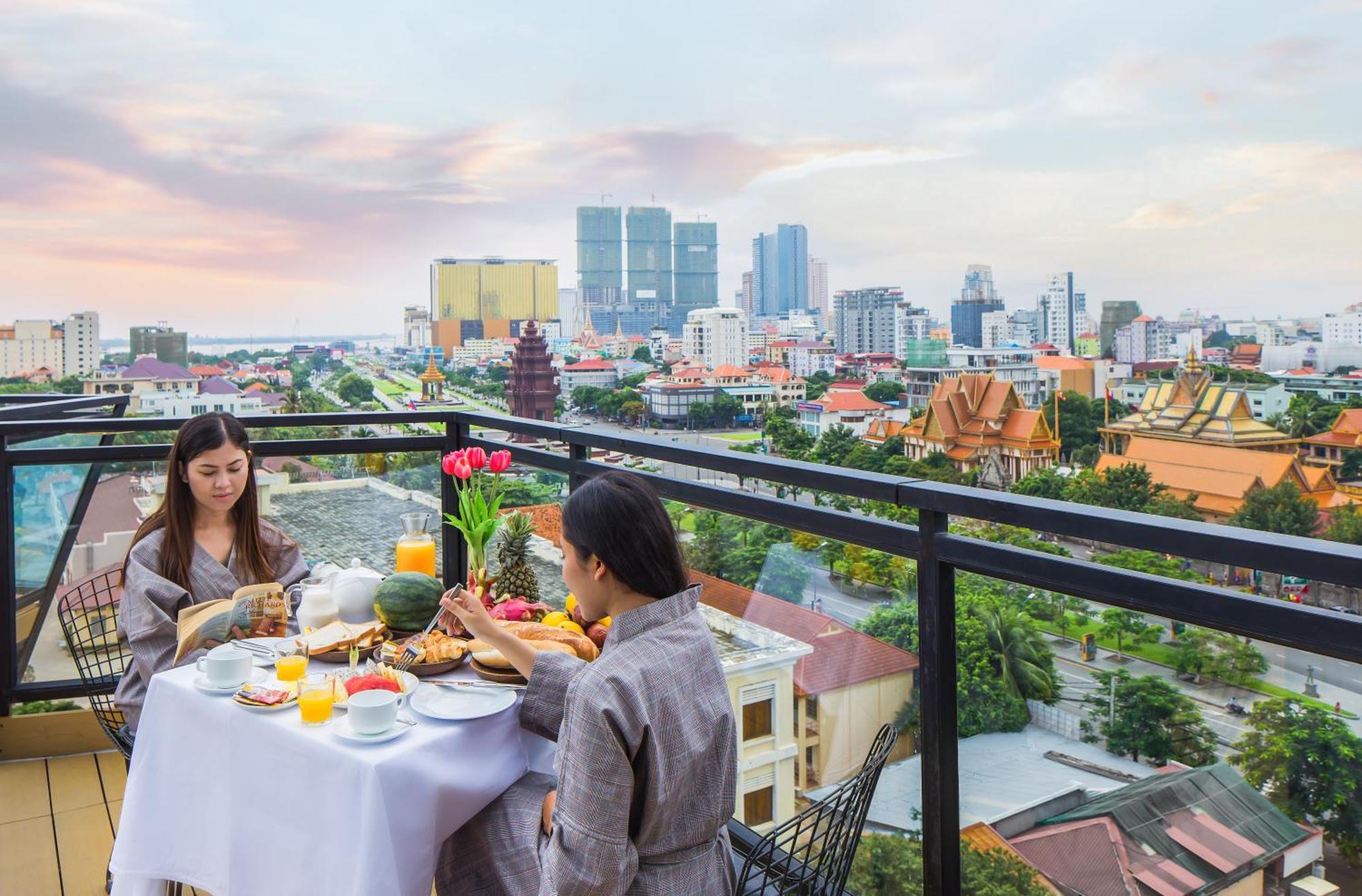 Phnom Penh 51 Hotel Exterior photo